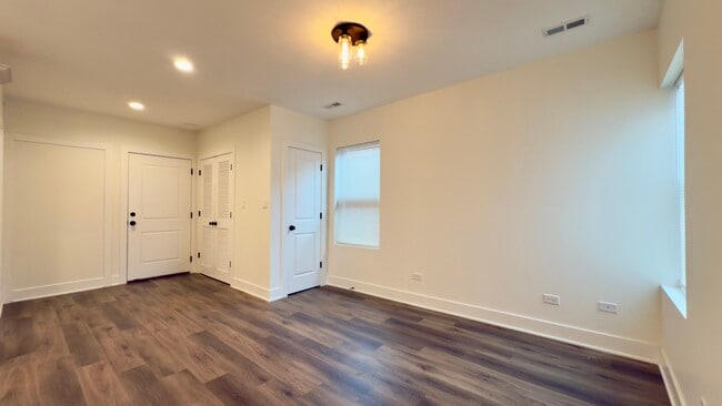 Photo - 114 Stephen St