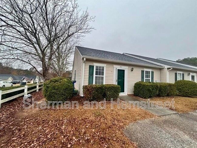 Photo - 802 Fripp Ct