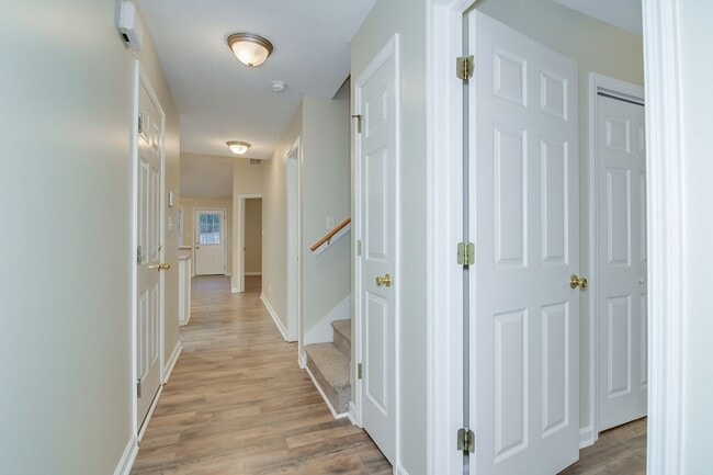 Photo - Townhouse w/ 1 Car Garage