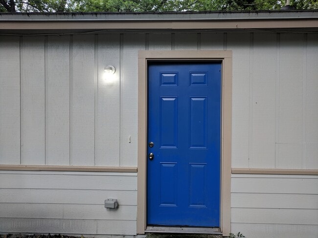 3304 Phyllis St Unit 2