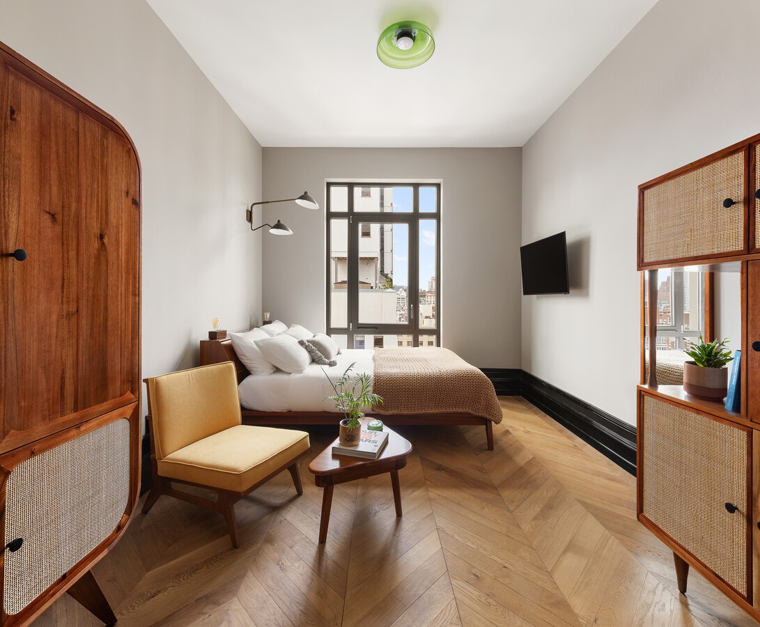 Freeman Residences - Freeman Residences