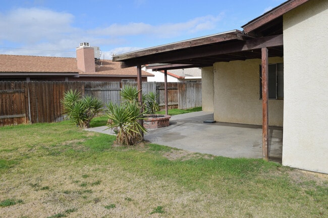 Photo - 4809 Millbrook Way