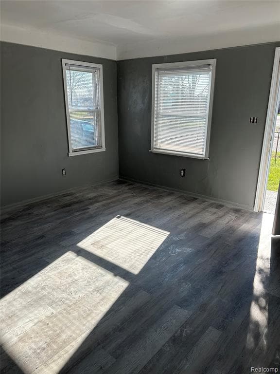 Photo - 13500 Heyden St