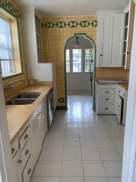 kitchen - 447 N Hayworth Ave Unit 447 N HayworthAve