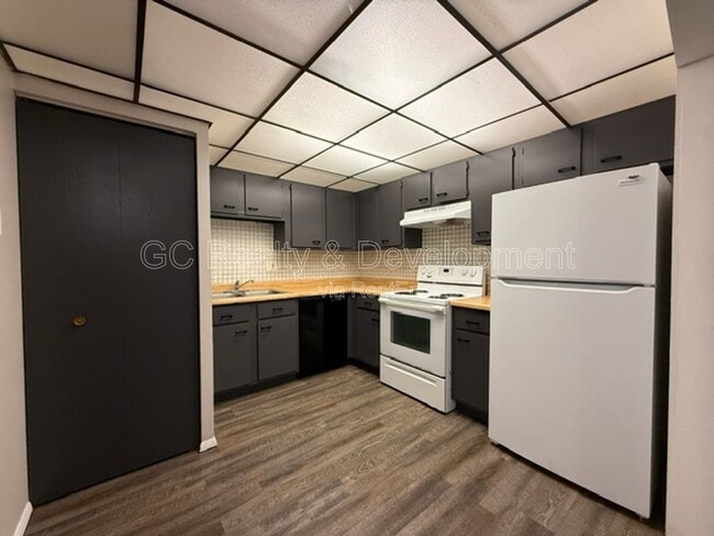 Photo - 240 Klein Creek Ct Unit 3