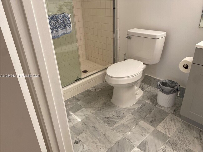 Photo - 400 SW 134th Way Unit 102F