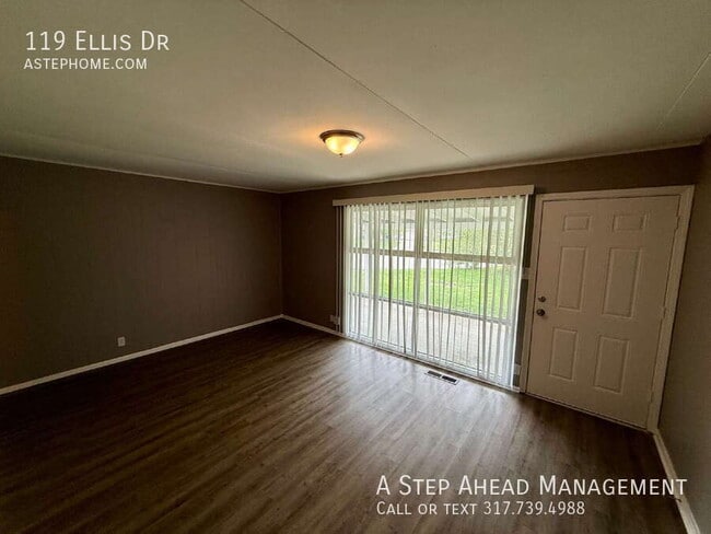 Photo - 119 Ellis Dr