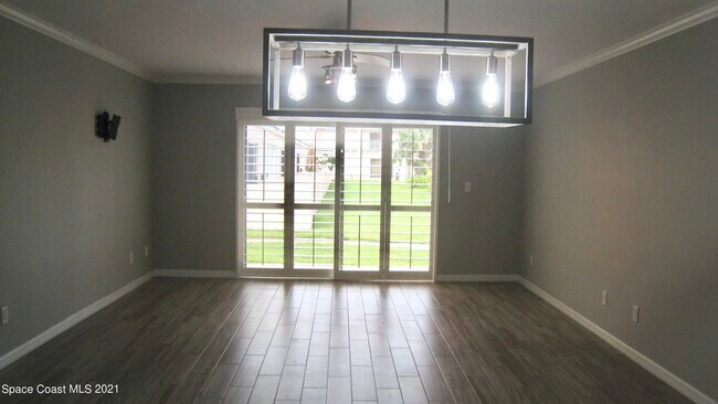 Photo - 125 Escambia Ln