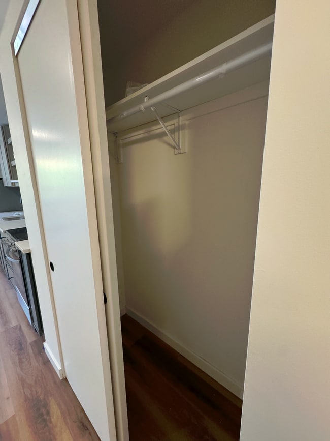 Photo - 1301 Bainbridge St