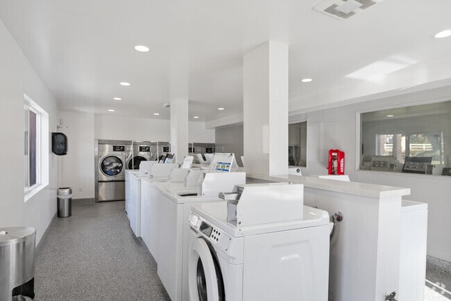 Dual Laundry Facilities