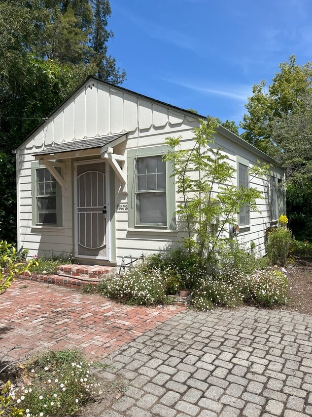Photo - 2317 Harvard St (Palo Alto, CA)