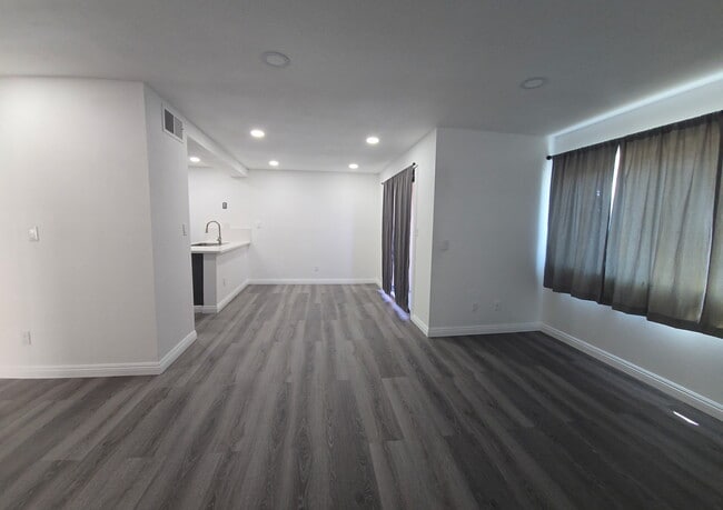 Photo - 2255 Cahuilla St Unit 133