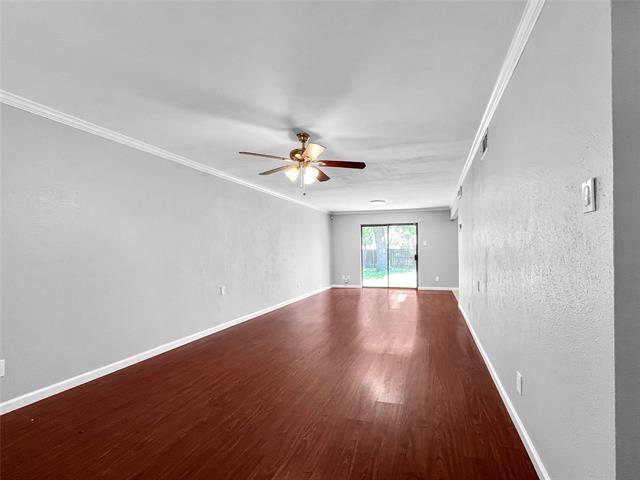 Photo - 739 Loganwood Ave