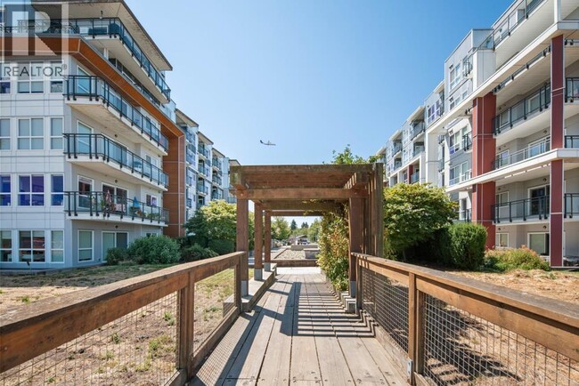 Photo - 10155 River Dr Unité 510