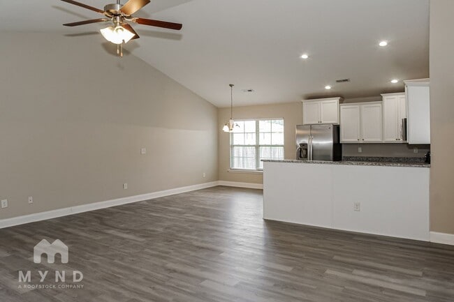 Photo - 136 Pitts Griffin Drive