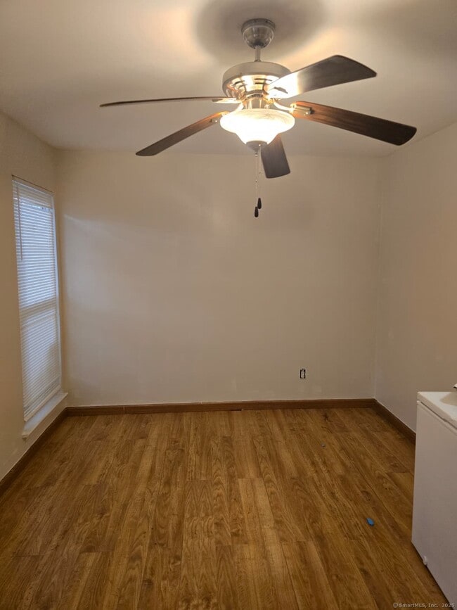 Photo - 30 Glenview Dr Unit 30