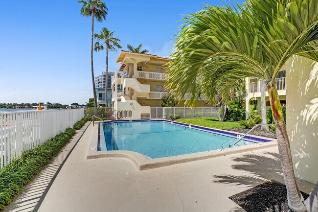 2908 Bayshore Dr Unidad SI ID1541797P