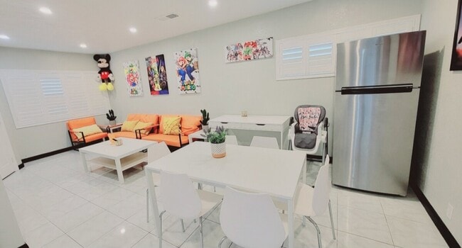 Building Photo - 12802 Lemonwood Ln Unit Full House