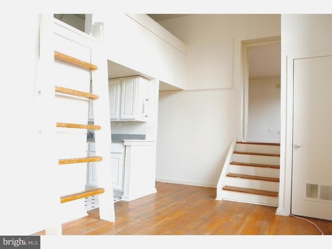 Photo - 409-15 S 11th St Unit 3F