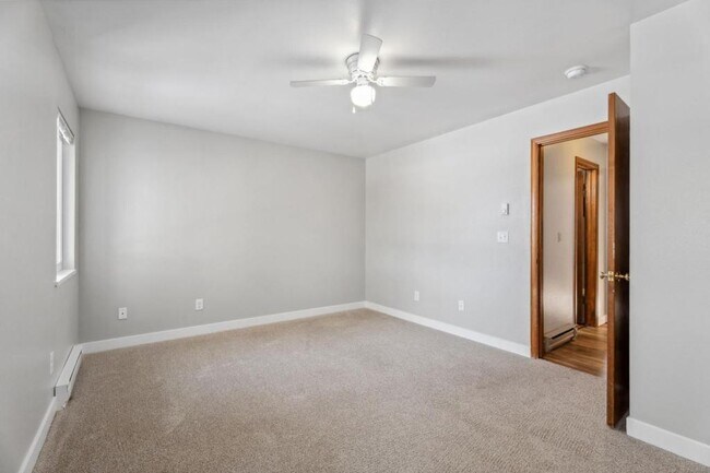 Photo - 3465 Lochwood Dr