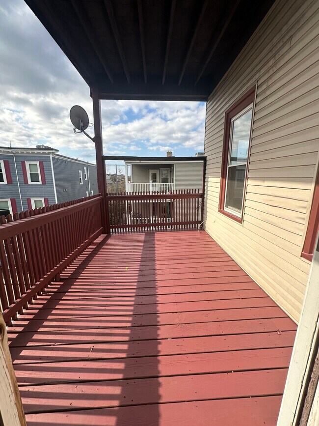 Photo - 857 E 1st St Unidad 3