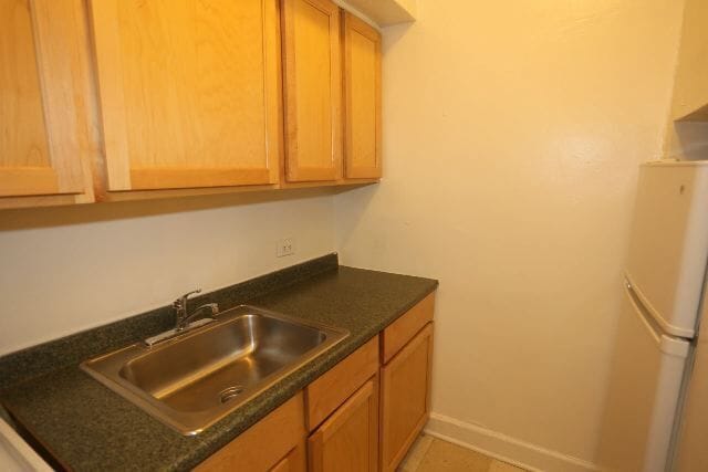 Photo - 541 W Arlington Pl Unit 411