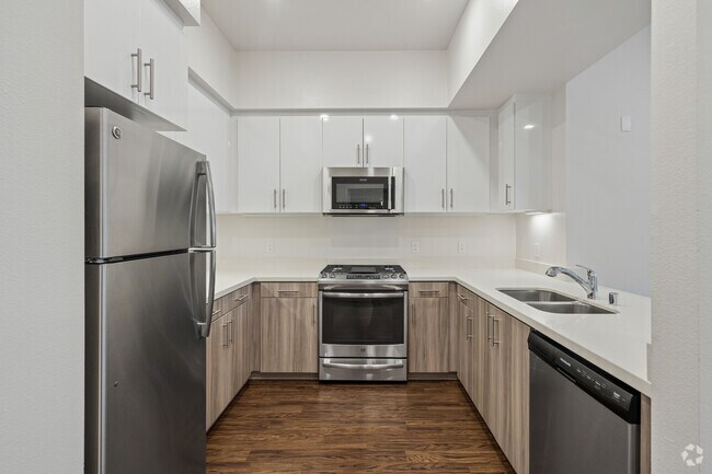 2 Bedroom C 2BR, 2BA - 844SF - Kitchen