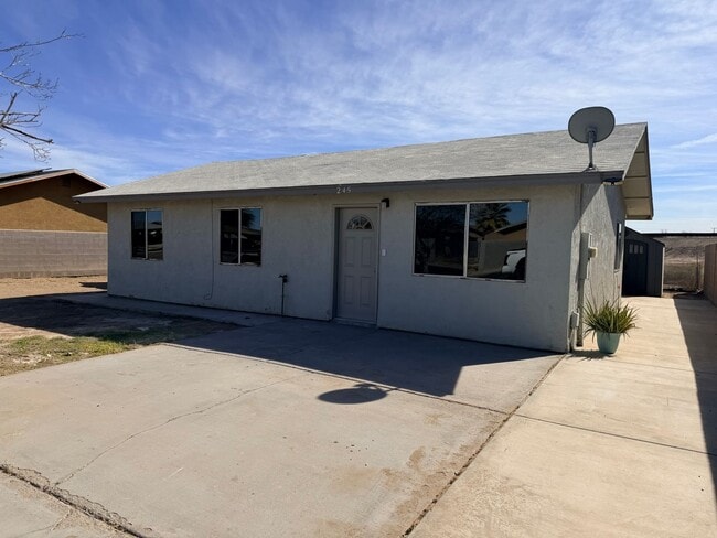 Building Photo - Ready to move in 3 bedroom San Luis Home