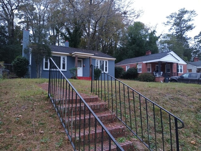 Photo - 2602 Hazel St