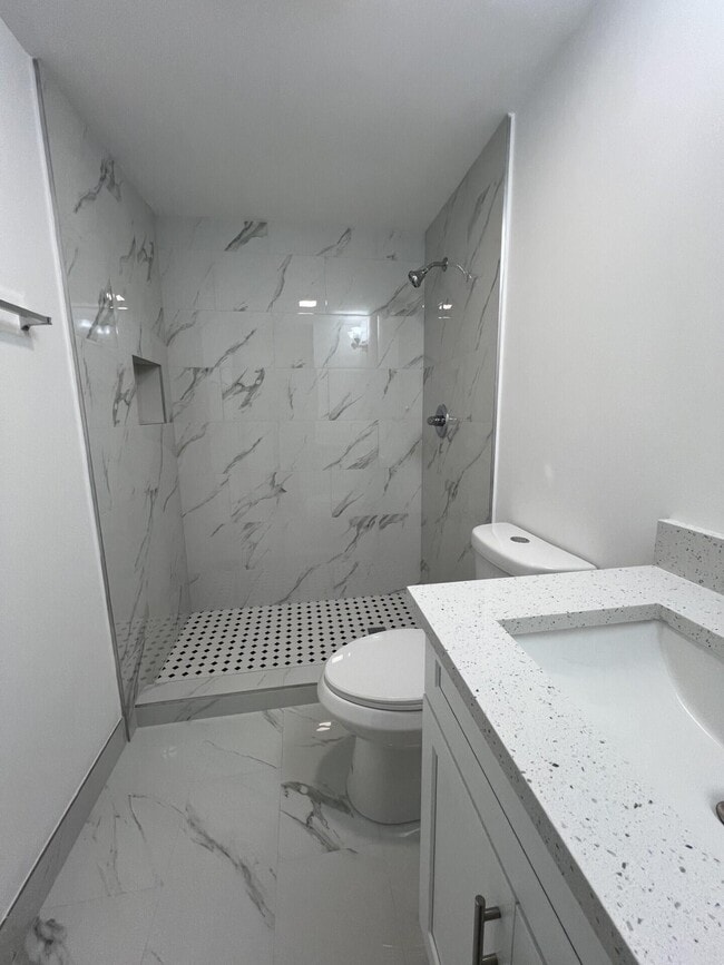 Photo - 4129 NW 88th Ave Unidad 202