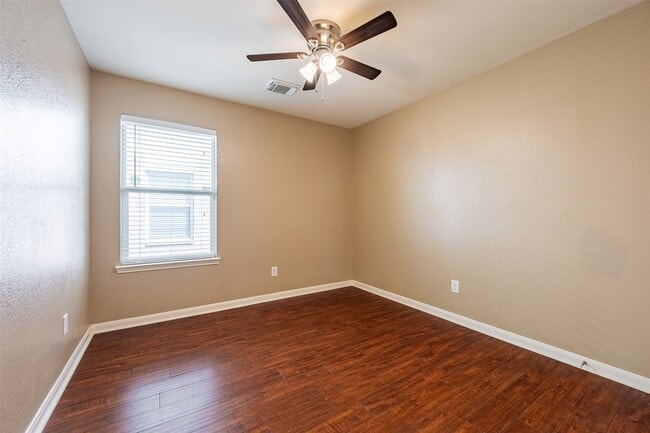 Photo - 15823 Kings Cypress Ln