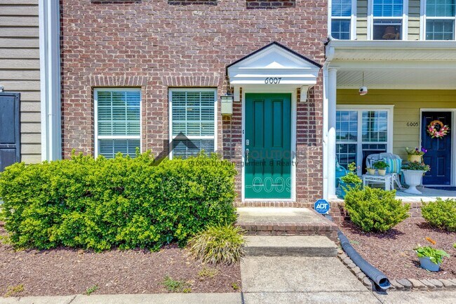 6007 Dupont Cove Dr