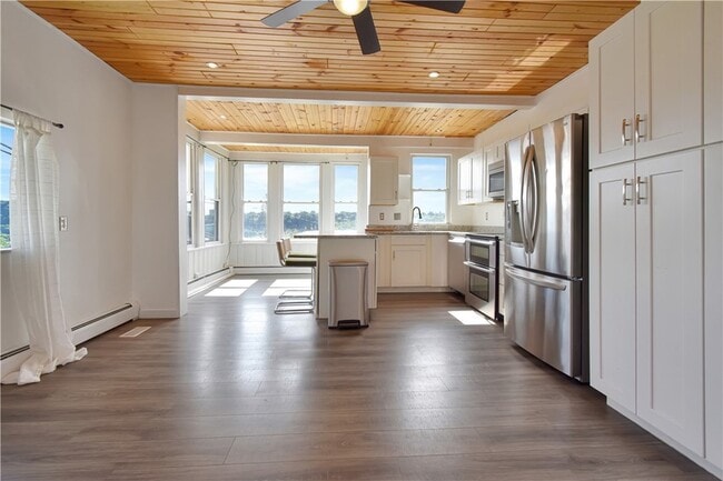 301 W 11th Ave