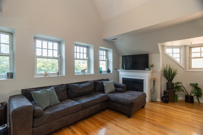 Photo - 4545 S Drexel Blvd Unit 3A