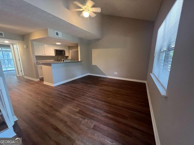 Photo - 1001 Park Hill Dr Unidad B7