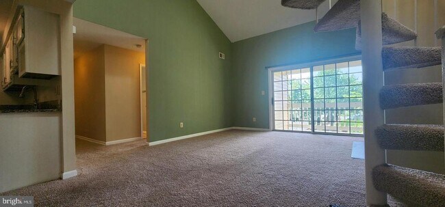 Building Photo - 10204 Ashbrooke Ct Unit 11