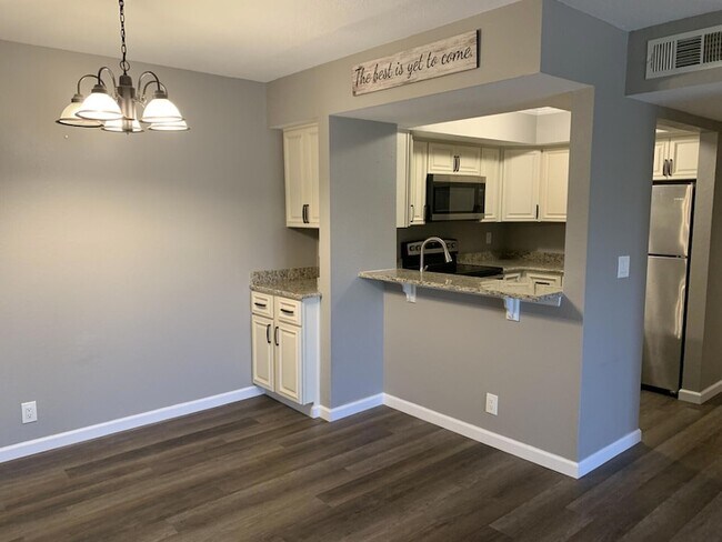 Photo - 1548 SE Royal Green Cir Unit 105