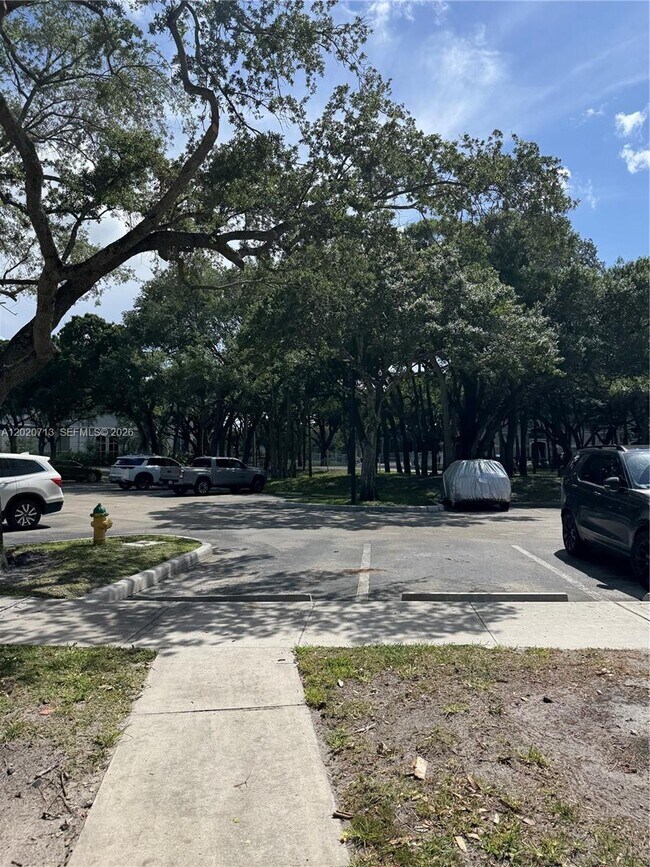 Photo - 2301 NW 33rd St Unit 107