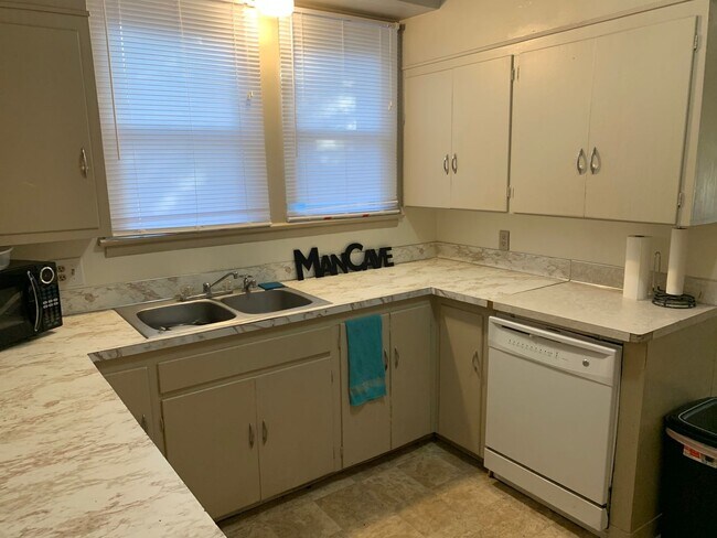 Photo - 1821 7th Ave Unit A