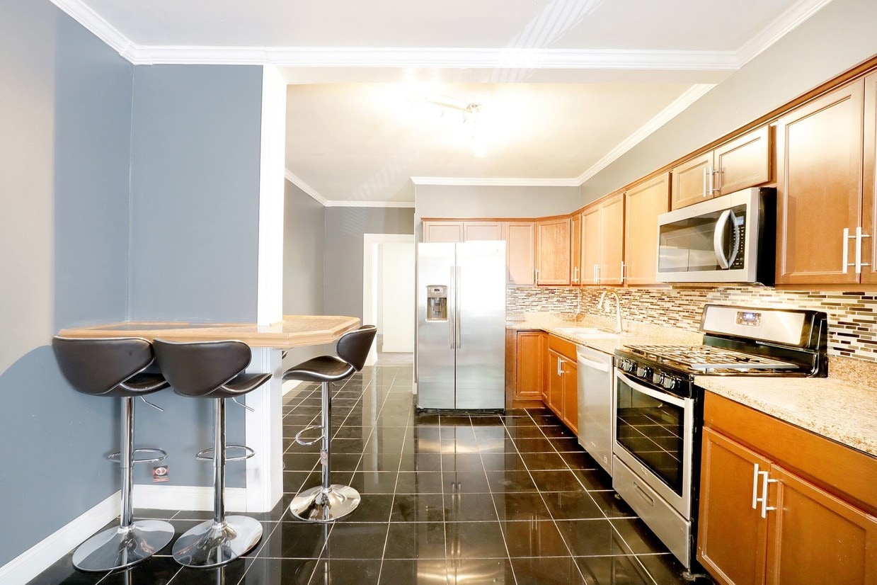 Photo - 445 Columbus Ave (Syracuse, NY)