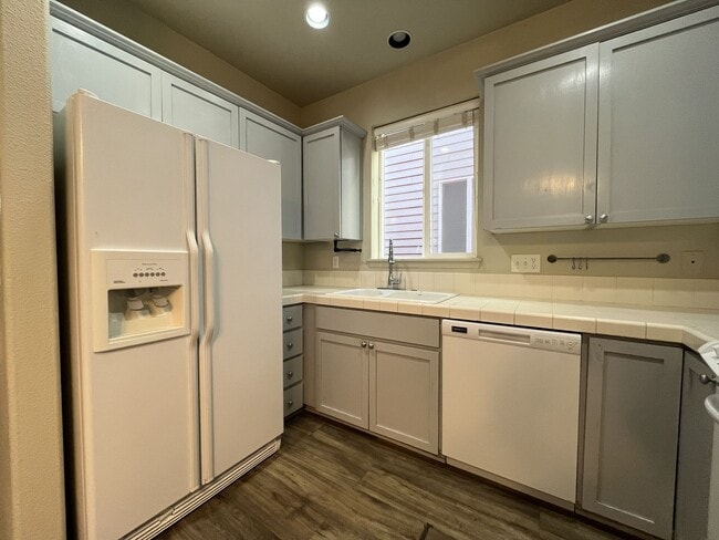 Photo - Charming 3-Bed, 3-Bath Home with Bright Ki...
