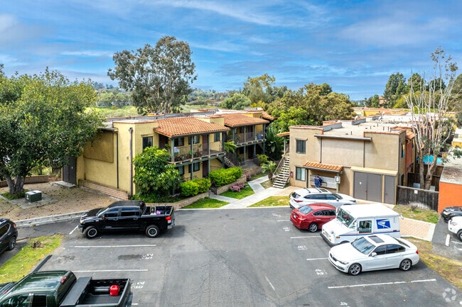 Building Photo - Suncrest Ridge