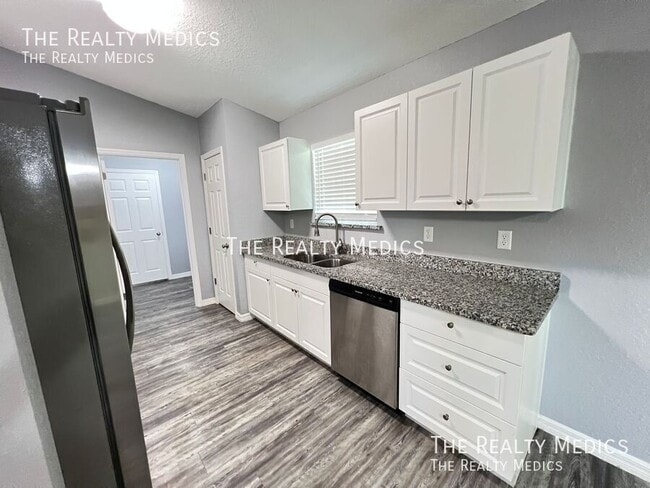 Photo - 2839 SW 165th Pl