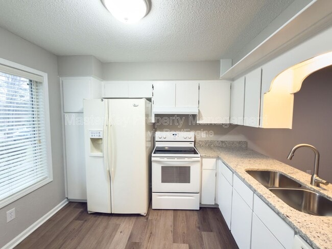 Photo - 5865 Branchwood Rd