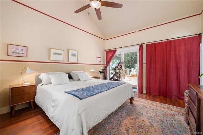 Photo - 3bd/2ba House w/ Two Car Garage and CLOSE to Laguna Middle School