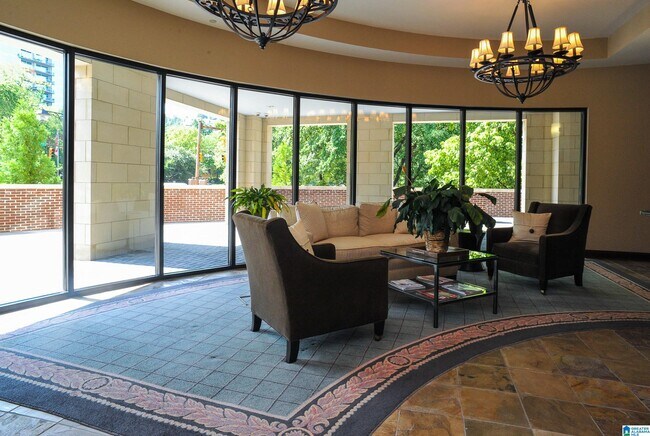 Photo - 2600 Highland Ave Unit 502