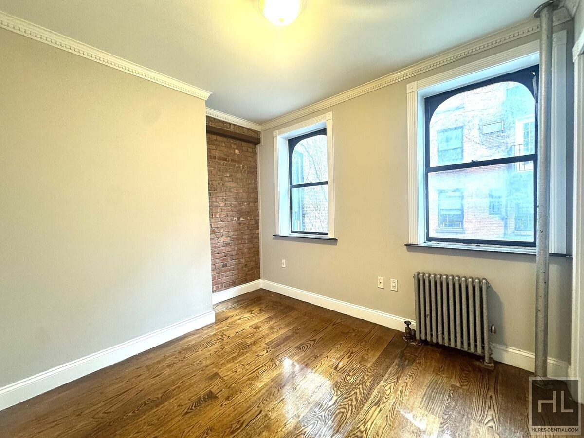 Photo - AVE A Unit 3F