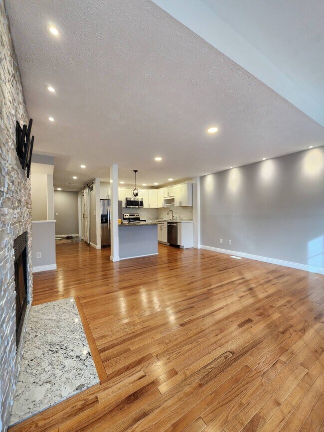 Photo - 10555 Montgomery Rd Unidad 44