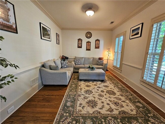 Photo - 10924 Waters Rd
