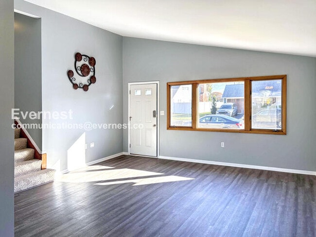 Photo - 123 Thomas Rd